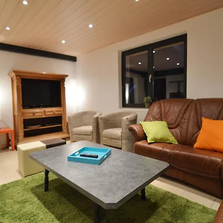 With Pool, Cleaning Included Holiday home *